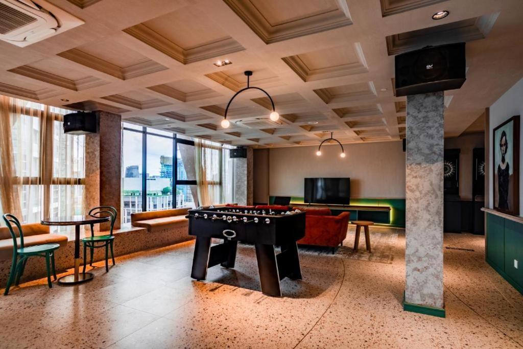 Scarletz Suites Klcc By Signature Apartment 쿠알라룸푸르 외부 사진